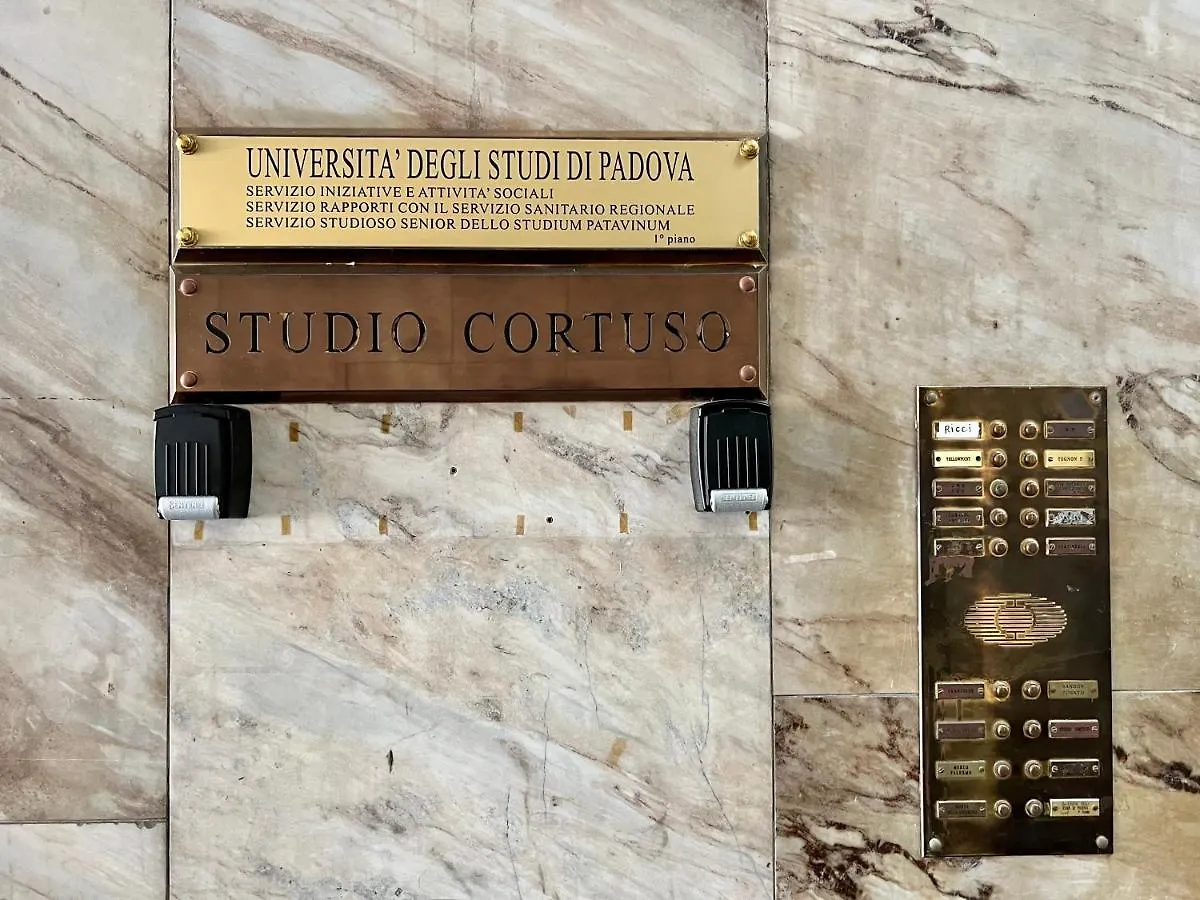 Centro Storico E Piazze Apartment Padova Italy